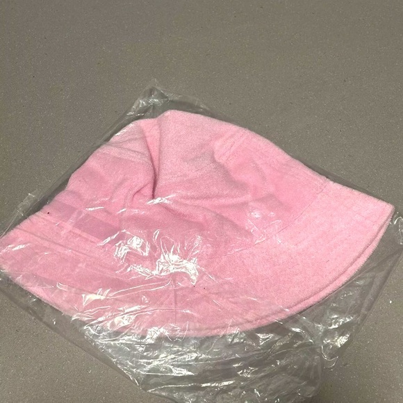 Jeffree Star Bucket Hat - Picture 4 of 5